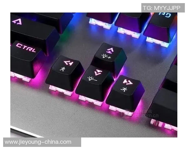 英雄联盟装备选购：键盘推荐